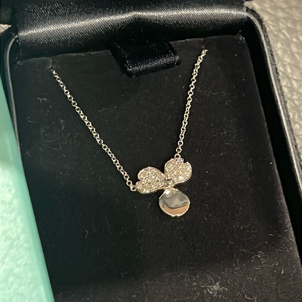 Tiffany Paper Flower Pendant Necklace Platinum Diamond - Picture 2 of 4